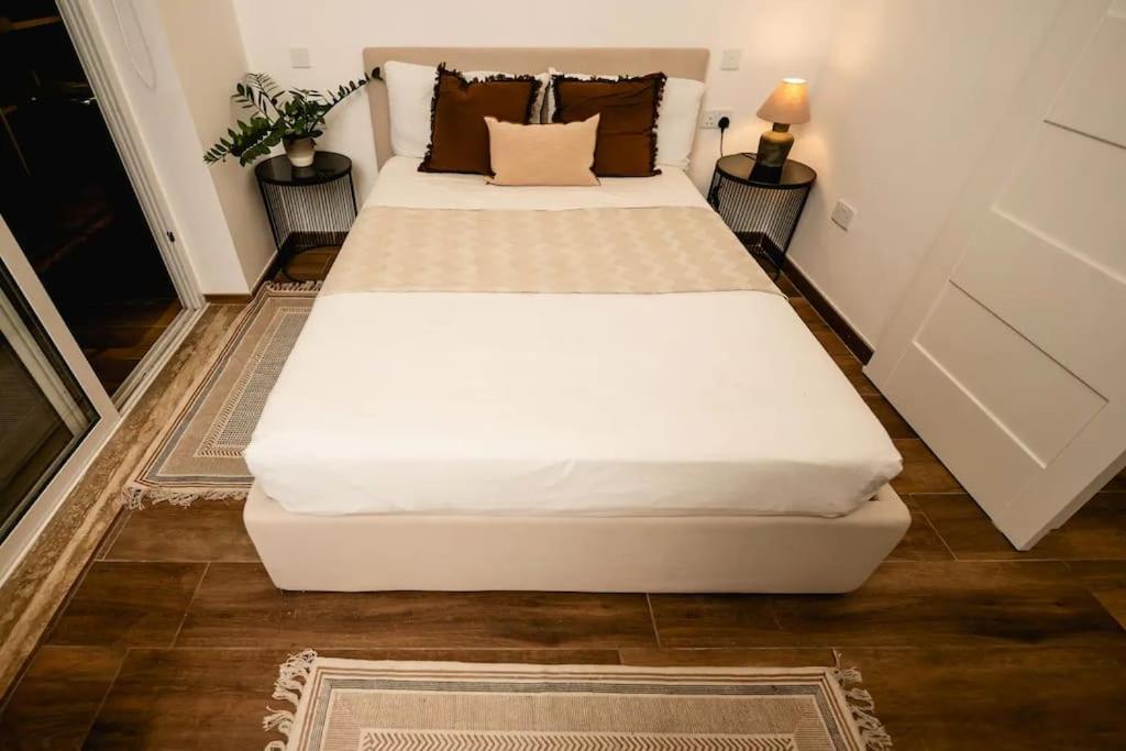 Luxurious & Stylish Penthouse With Private Pool Leilighet Msida Eksteriør bilde