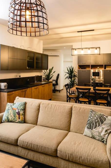 Luxurious & Stylish Penthouse With Private Pool Leilighet Msida Eksteriør bilde