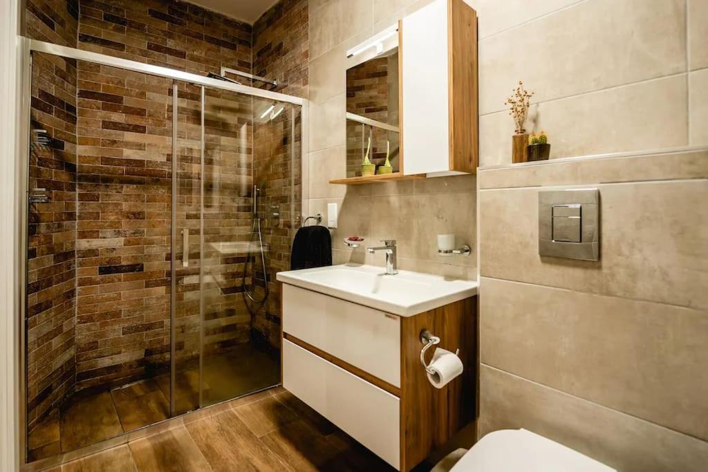 Luxurious & Stylish Penthouse With Private Pool Leilighet Msida Eksteriør bilde